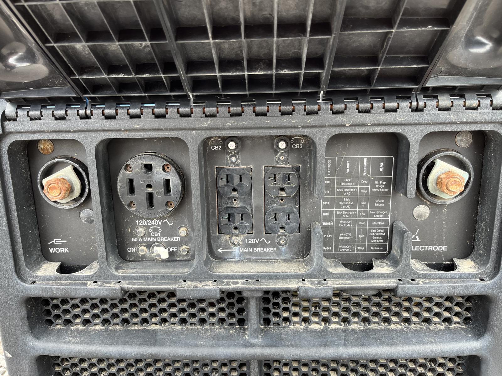 ./imagenes/INVOICE/2019/18159/MILLER BOBCAT 250 (7).JPG